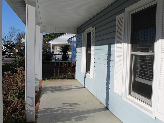 3rd image of 3012 Old Gate Ct