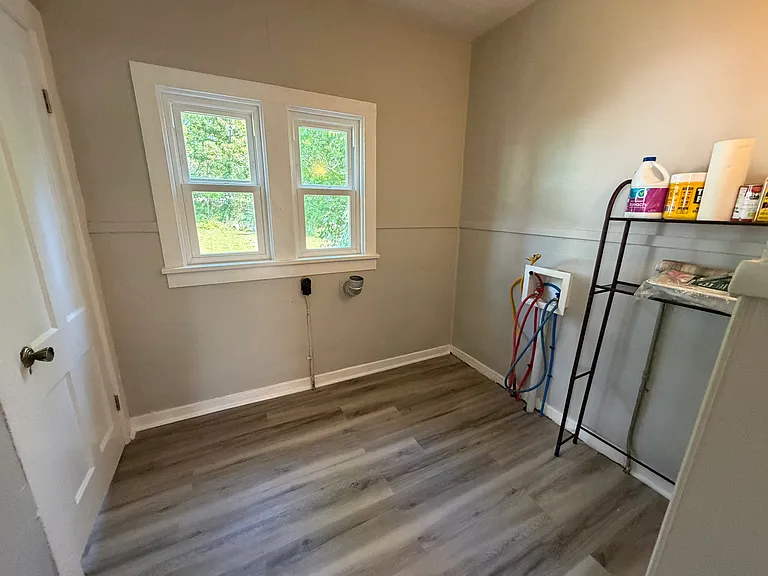71 Sawyer Ave — Photo 13