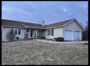 48532 Club Dr, Milan, MO 63556