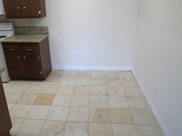720 S Elvira Ave #305R — Photo 8