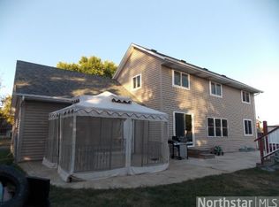 6958 Homestead Ave S, Cottage Grove, MN 55016