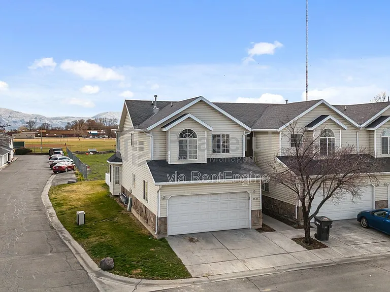 1541 W West Lane Ct — Photo 2