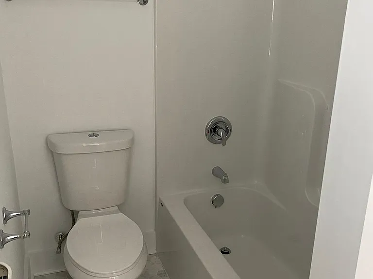 95 Troup St #3 — Photo 14