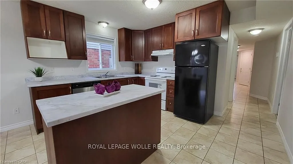 2 bed, $2,195 — Photo 4