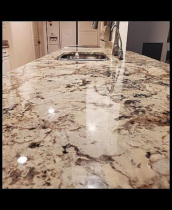 3rd image of 408 Idlewilde Dr