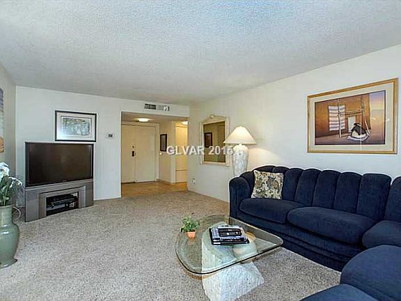 4th image of 205 E Harmon Ave APT 404
