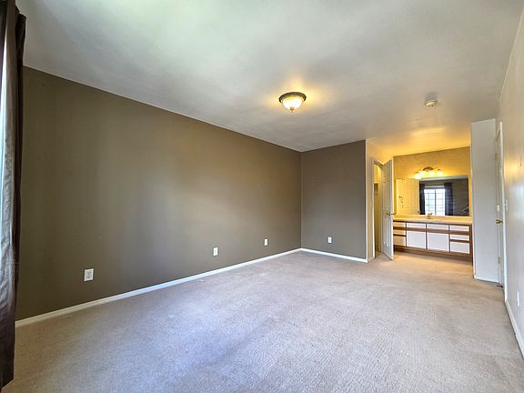 3rd image of 2940 W Villard St APT G