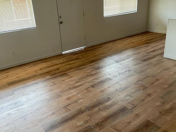 5th image of 100 W Caldwell Ave #37