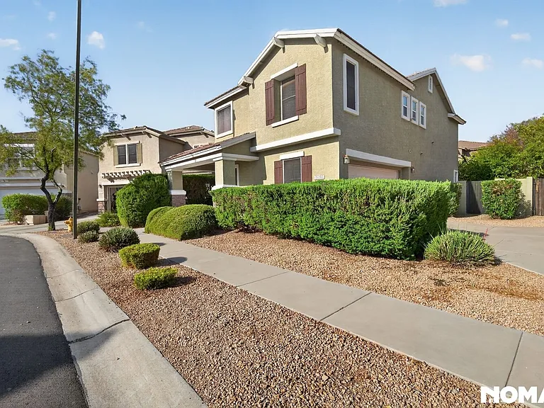 35203 N 30th Ln — Photo 39