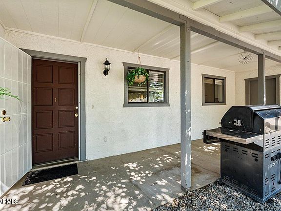 4th image of 2234 S EASTERN Drive