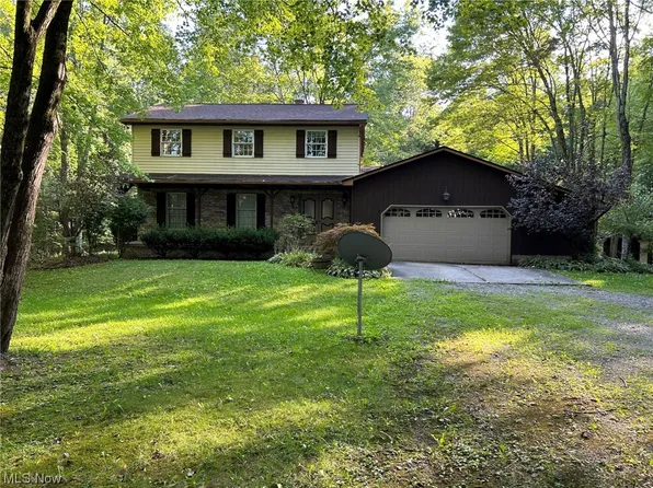 14725 Robinson Rd, Newton Falls, OH 44444