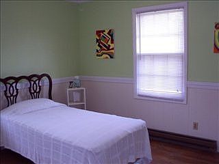 5th image of 113 Adams Dr