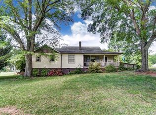 1300 S Point Rd, Belmont, NC 28012