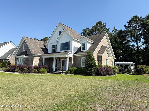 3rd image of 1017 Sedbrook Ln