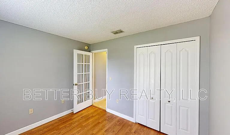21 Palermo Ln — Photo 15