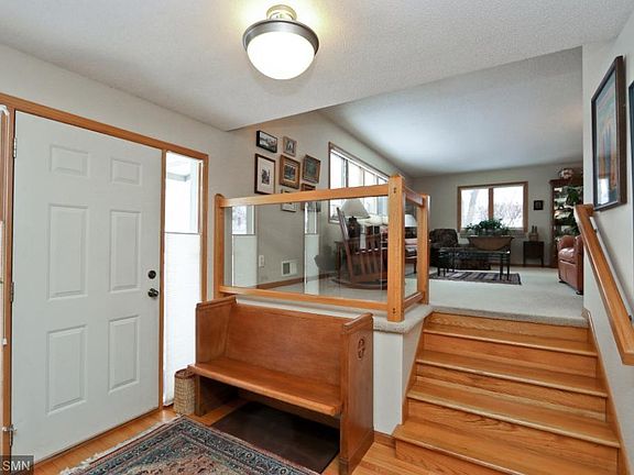 2nd image of 700 Cretin Ave S