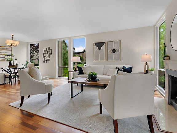 3rd image of 1081 Beach Park Blvd APT 111