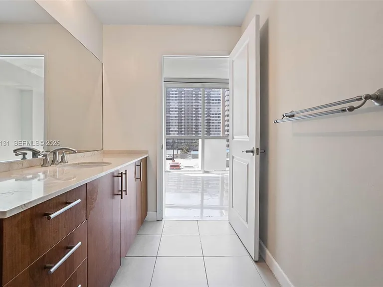 1945 S Ocean Dr #503 — Photo 12