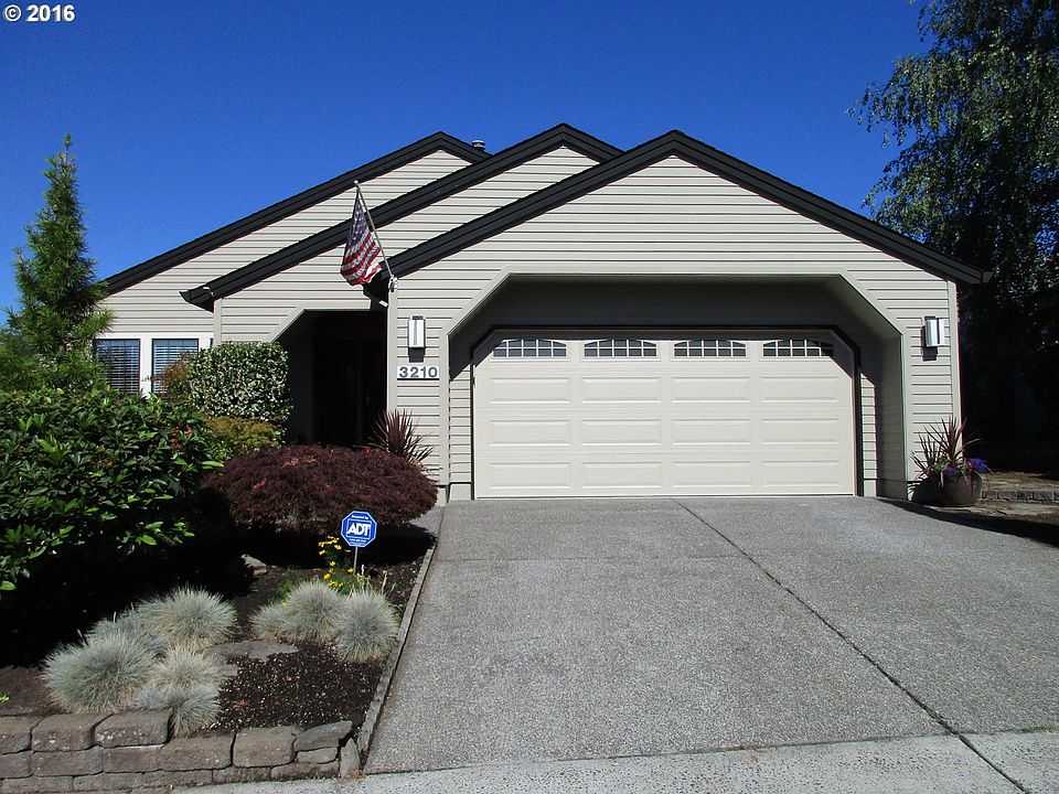 1st image of 3210 SE 155th Ave