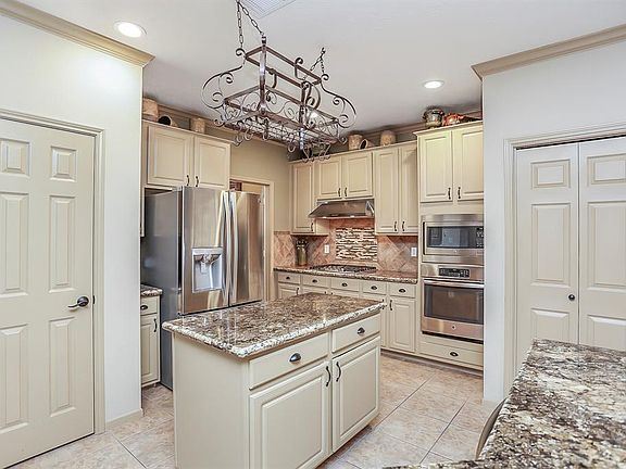 4th image of 20510 Ivory Creek Ln