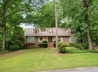 3428 Oakdale Dr, Mountain Brook, AL 35223