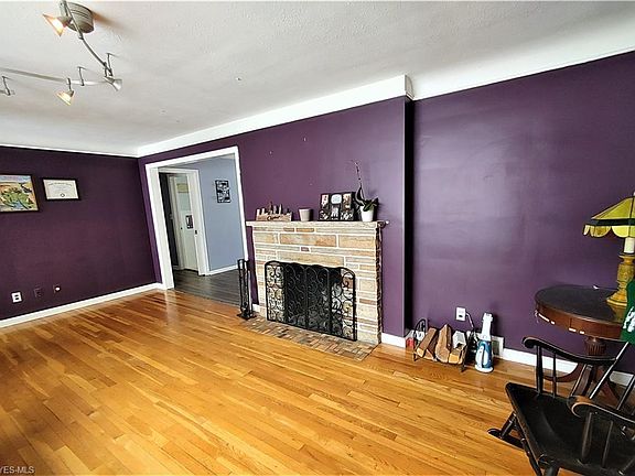 3rd image of 6612 Solon Blvd