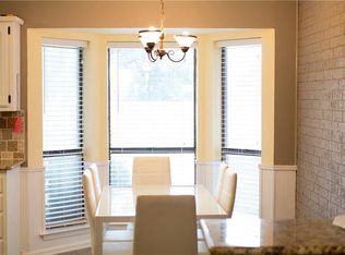 700 Dogwood St, Springtown, TX 76082