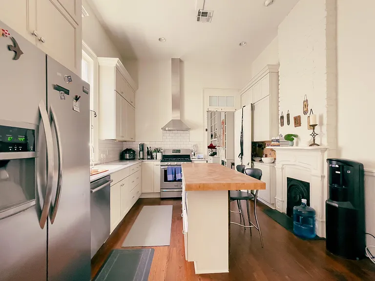 3009 Dauphine St — Photo 36