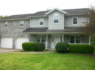 2078 Oakridge Pkwy, Terre Haute, IN