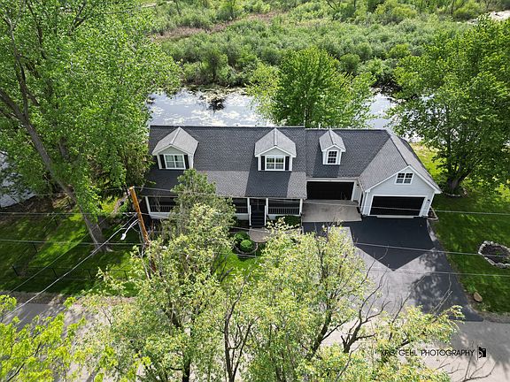 2nd image of 610 Knollwood Rd