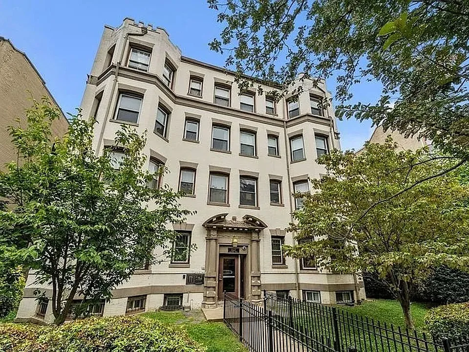 1421 Columbia Rd NW #304