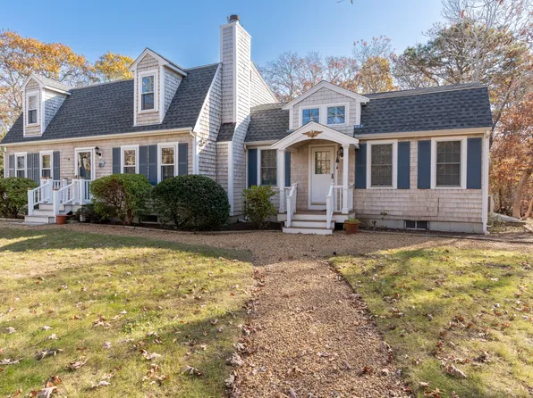 10 Farm Way, Edgartown, MA 02539