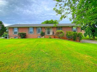406 Oriole Dr, Greeneville, TN 37743
