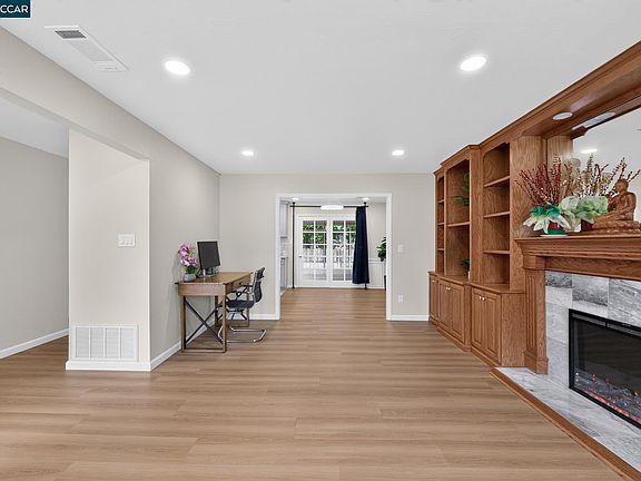 5th image of 1325 Belfair Dr