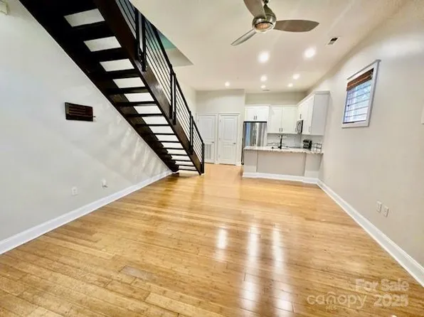 627 Alexander St, Charlotte, NC 28202