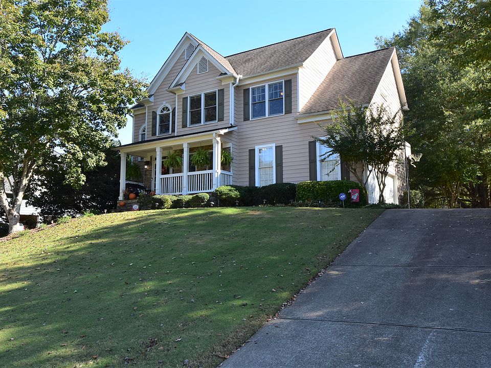 1st image of 2026 Woodside Park Dr