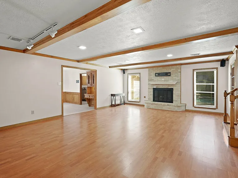 12903 Wincrest Ct — Photo 14