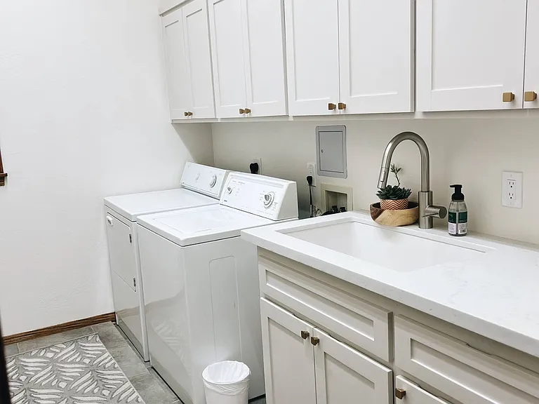 10379 S Sundown Dr — Photo 12