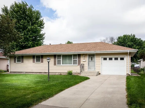 948 Main St S, Shakopee, MN 55379