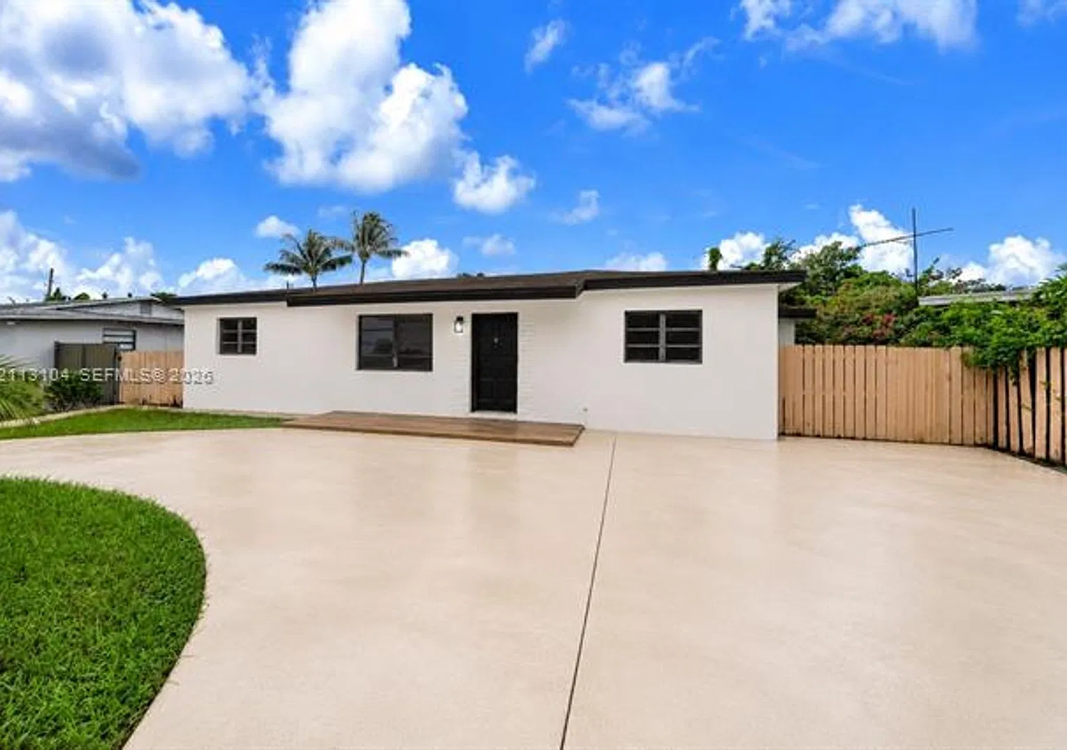 7300 SW 12th St # 7300, Miami, FL 33144 — Photo 4