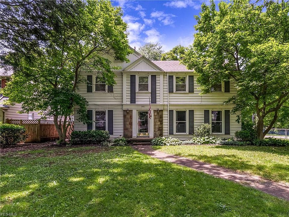 1st image of 366 Greenwood Ave