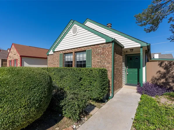 243 Teakwood Ln, Lewisville, TX 75067