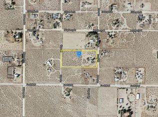 9788 Dusty Ln, Lucerne Valley, CA 92356