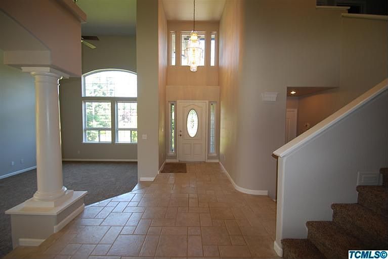1st image of 1225 N Tommy Ct