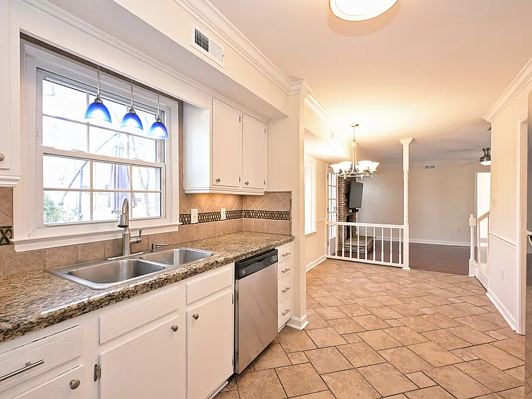707 Riverwood Rd — Photo 13