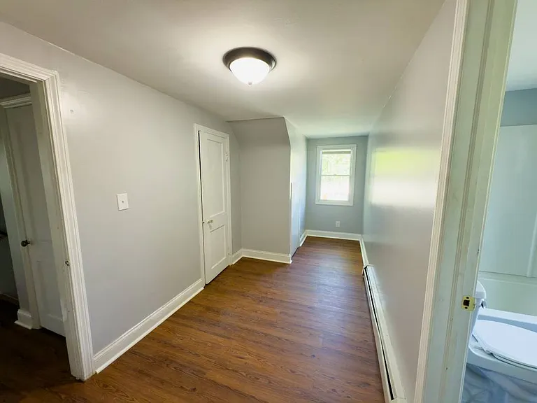 69 McArthur Rd — Photo 5