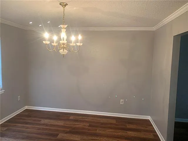 1508 Cricket Ct — Photo 9