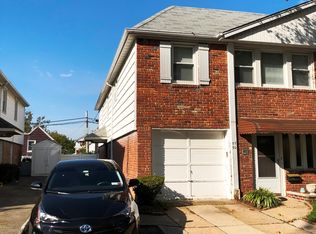 57-50 228th St FLOOR 1, Oakland Gardens, NY 11364