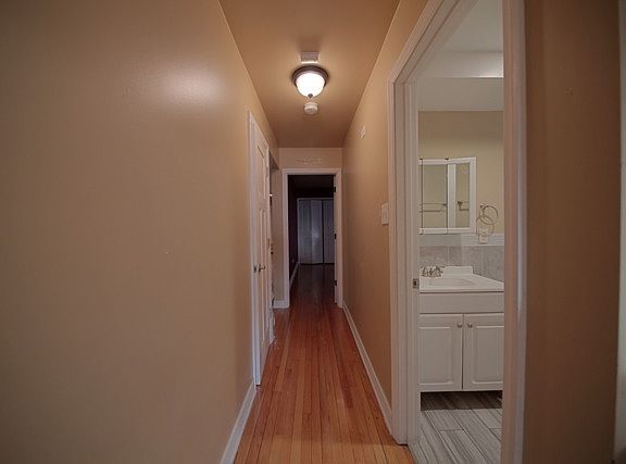 5th image of 336 Crandon Ave