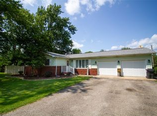 112 Linden St, Marshall, IL 62441